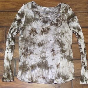 "Ginger G"Air Force green and Gray Tie-Dye Long Sleeve Top. Size S.